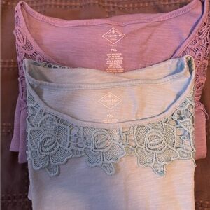 2 St. John's Bay Blue Lace Trim sleeveless tops light blue and lilac Sz PXL